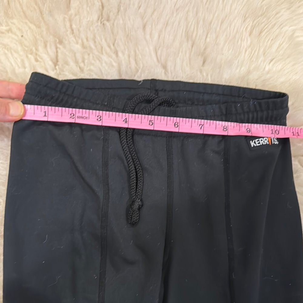 Kid Black Kerrits riding pant with drawstring, size: M - Picture 4 of 8